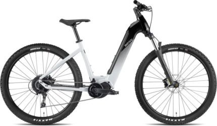 BESV TRX 1.5 Low Step Steel Grey Night Black