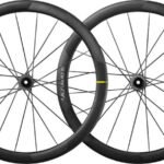 Mavic B-WARE / Cosmic Ultimate 700C 45mm Disc CL Shimano Laufradsatz